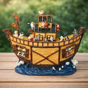 Vintage Noah’s Ark Resin Figurine Hand Painted Animals Boat Decor 11” READ